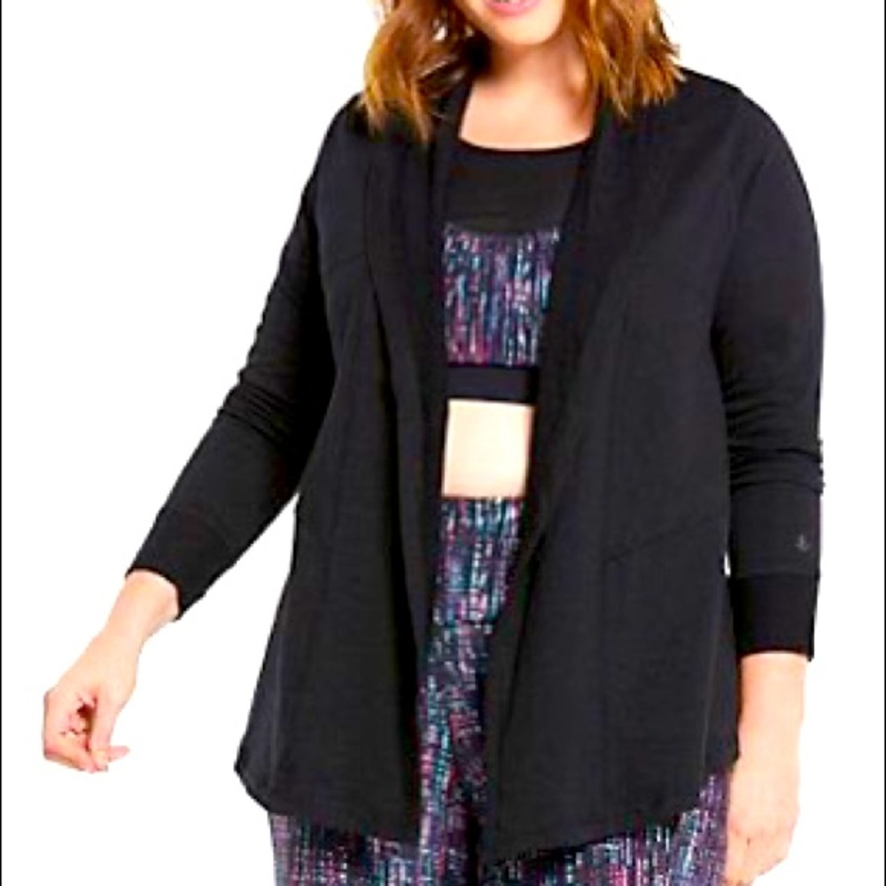 Plus Size 3X Torrid Active Shawl Cardigan